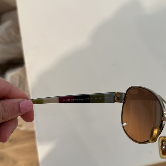 Coach sunglasses - Picture 4 of 6
